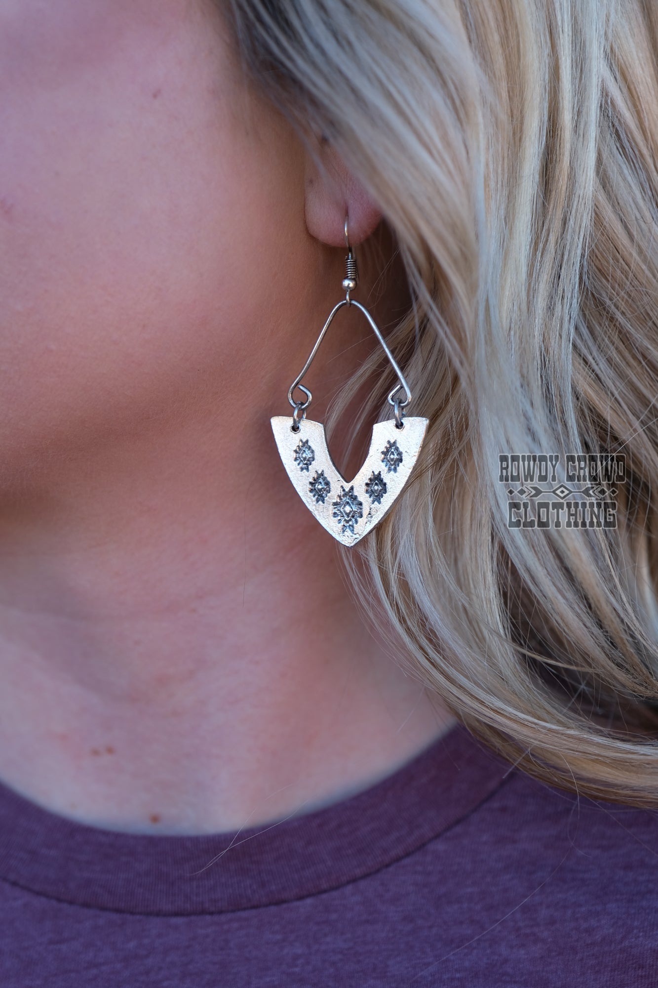 Western Accessories, Western Jewelry, Earrings for Women, Southwestern Jewelry, Western Jewelry Wholesale, Cowgirl Jewelry, Western Wholesale, Wholesale Accessories, Wholesale Jewelry, western boho earrings, silver stamped earrings, western stamped jewelry, silver earrings, aztec earrings, western aztec earrings