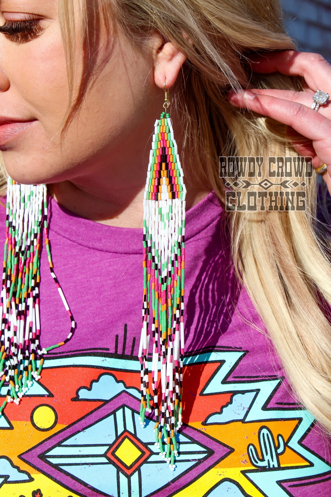 Western Accessories, Western Jewelry, Earrings for Women, Southwestern Jewelry, Western Jewelry Wholesale, Cowgirl Jewelry, Western Wholesale, Wholesale Accessories, Wholesale Jewelry, beaded earrings, beaded dangle earrings, western boho earrings,